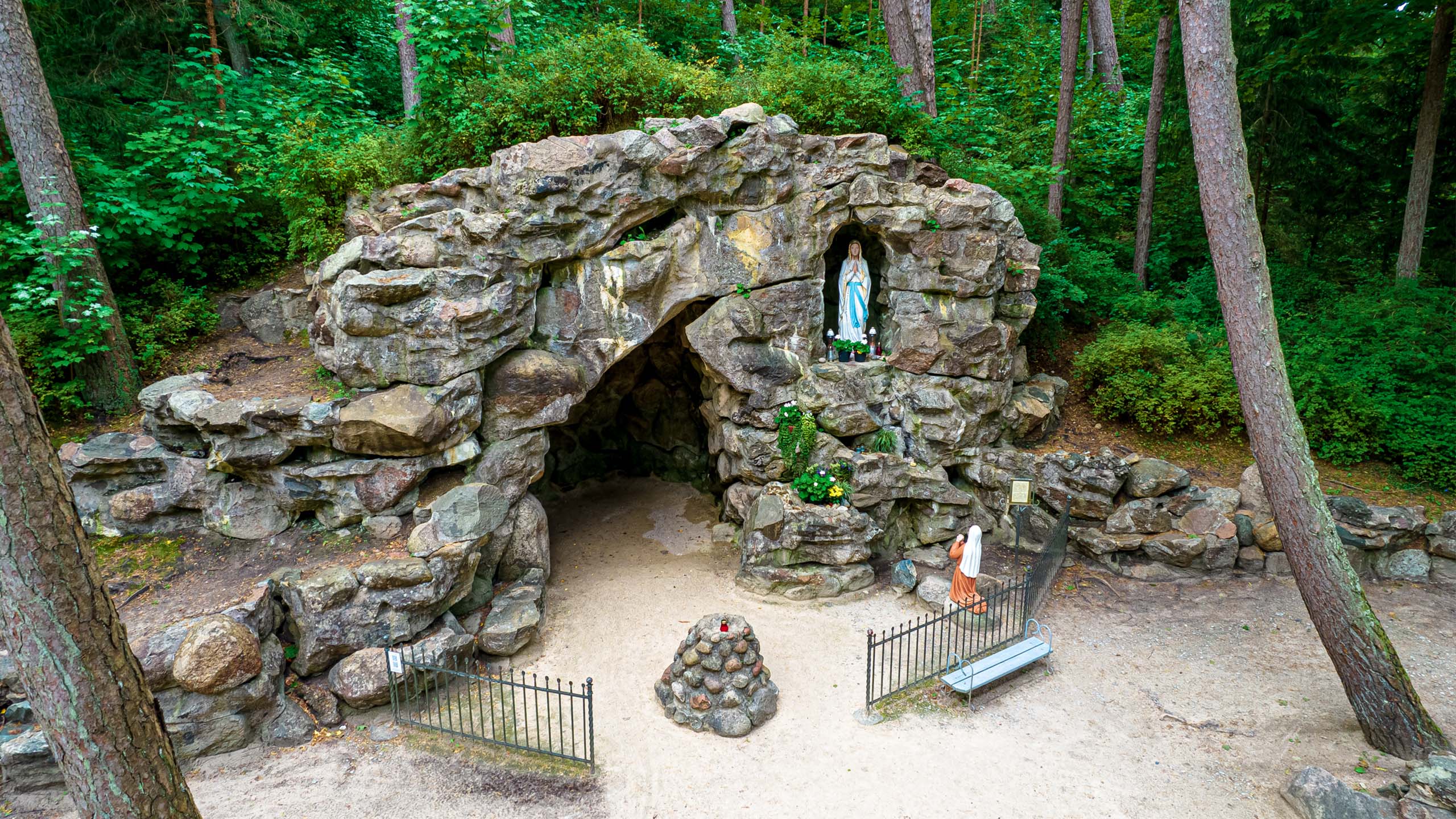 Lourdes Grottoes