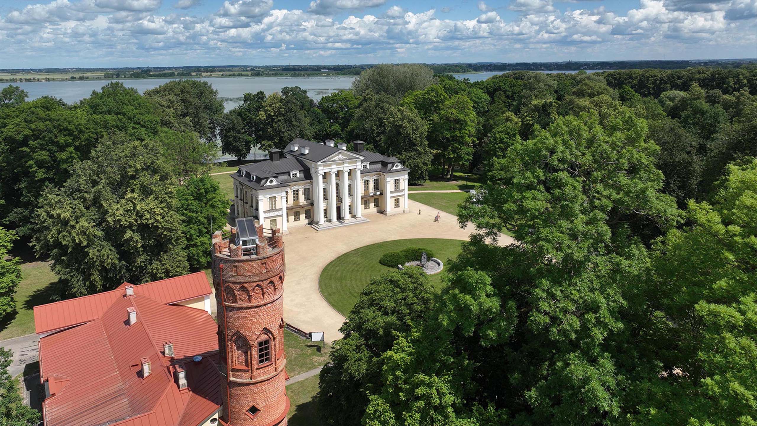 Paežerių dvaras