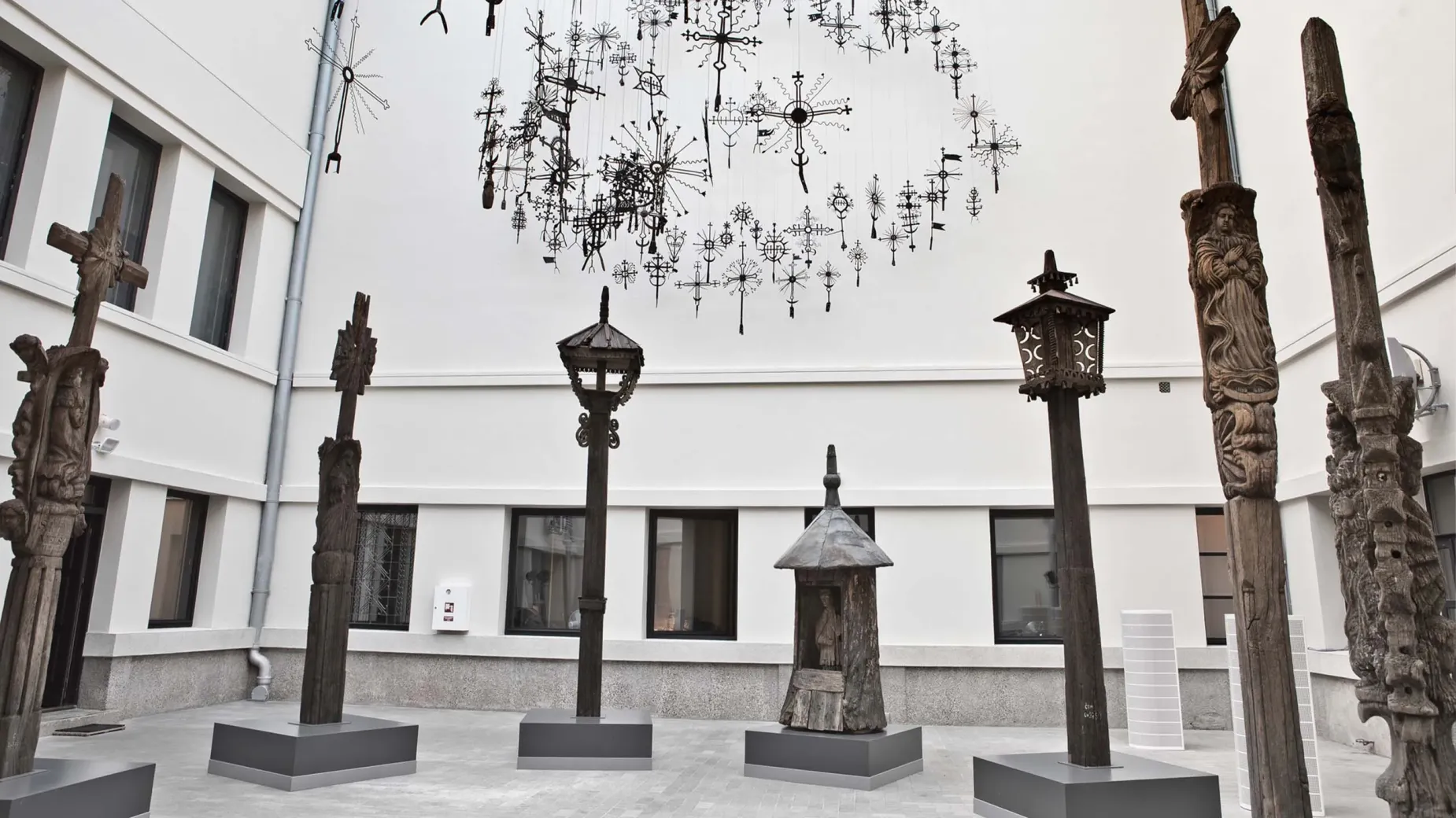 Exhibition ‘Lithuania – The Land of Crosses’
